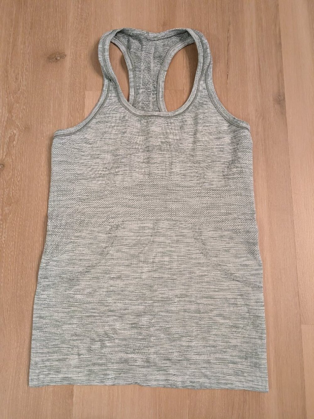 Lululemon Tank Top Swiftly Tech Racerback Athletic Heather Green Sz 6
